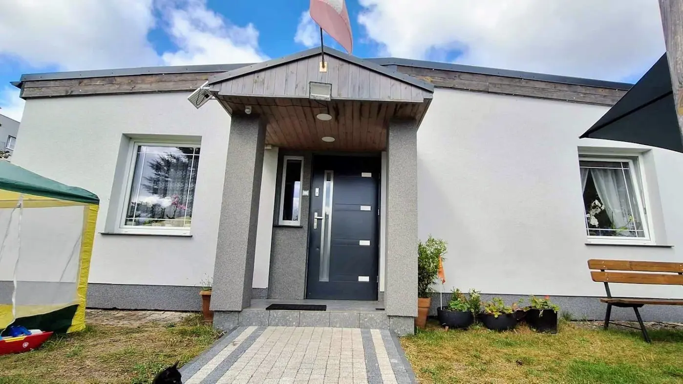 Niestandardowa , Parterowa Nieruchomość