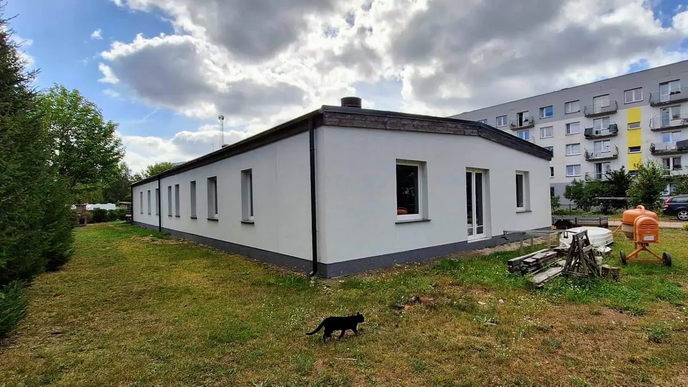 Niestandardowa , Parterowa Nieruchomość