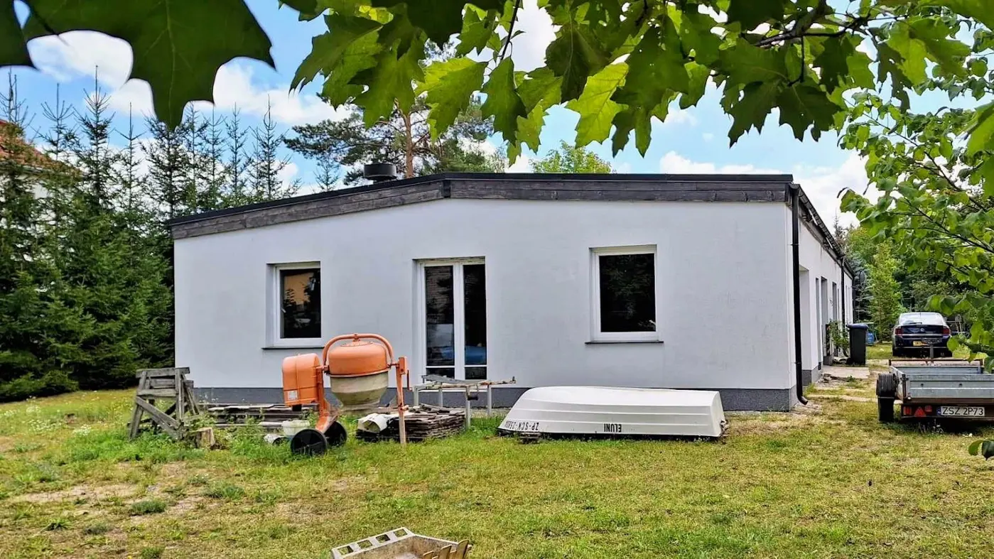 Niestandardowa , Parterowa Nieruchomość