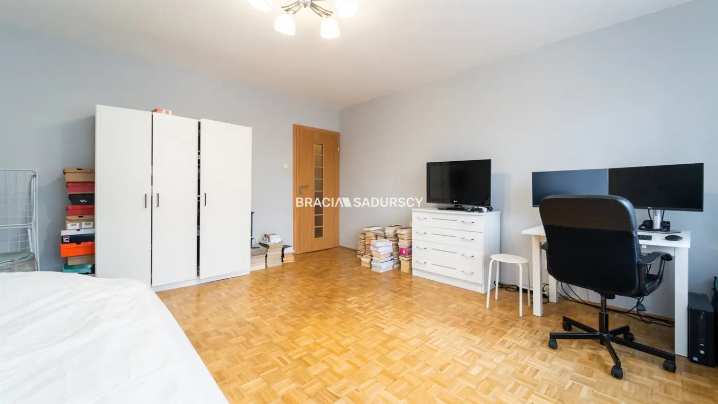 3 pok(oddzielne)52m2 Sródmieście -Olsza