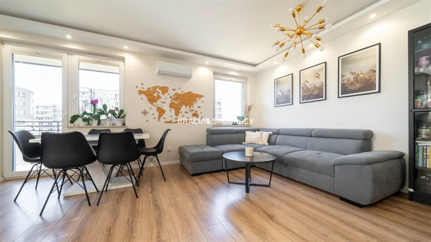 GUSTOWNE, Z DUŻYM BALKONEM W NOWYM BUDOWNICTWIE