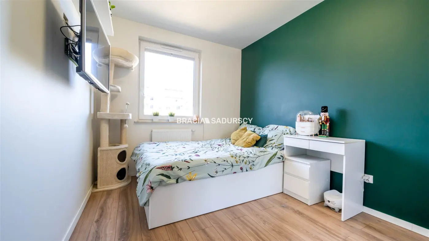 GUSTOWNE, Z DUŻYM BALKONEM W NOWYM BUDOWNICTWIE