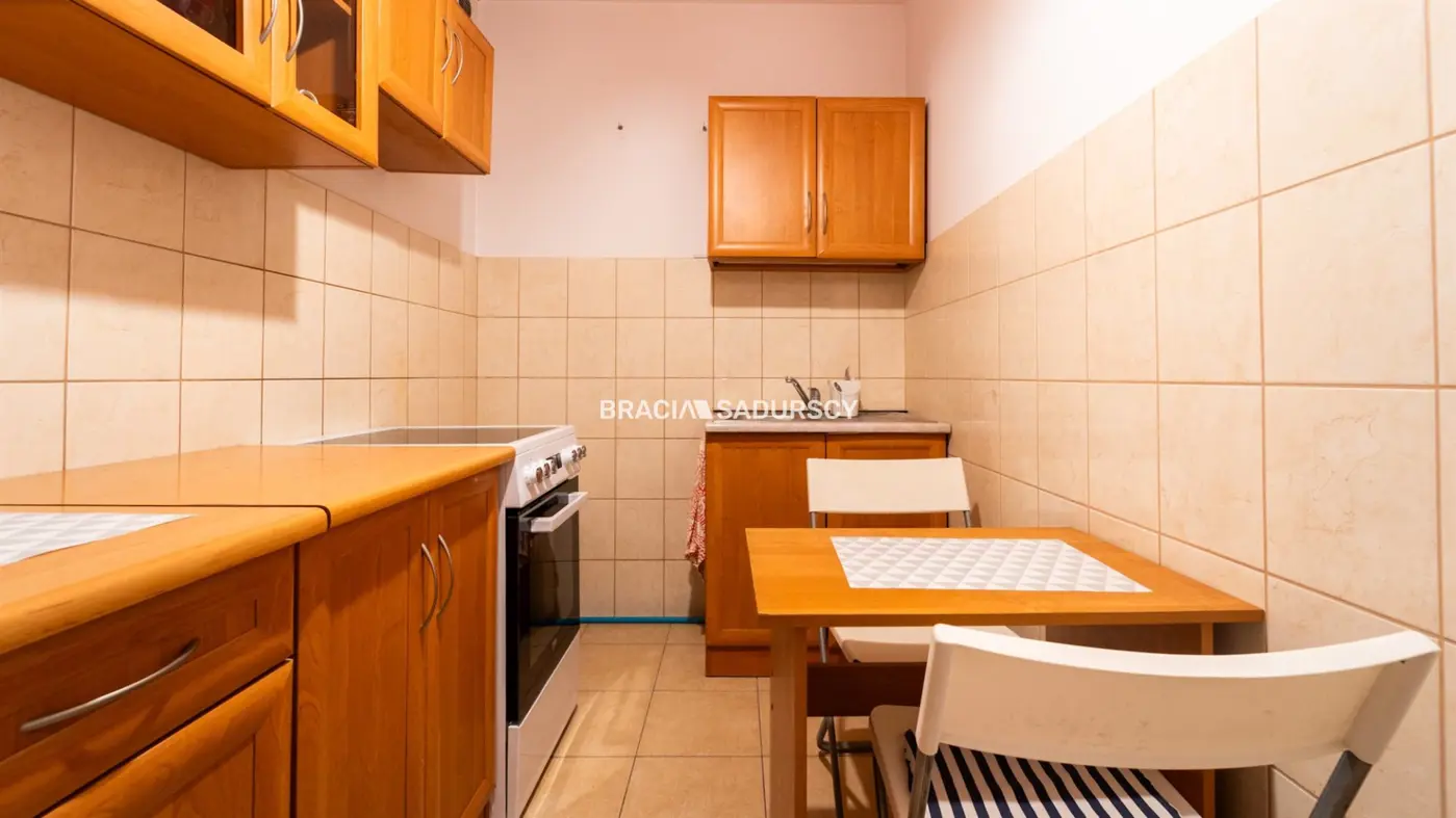 2 pok(oddzielne)Pradnik Czerwony, Park Wodny