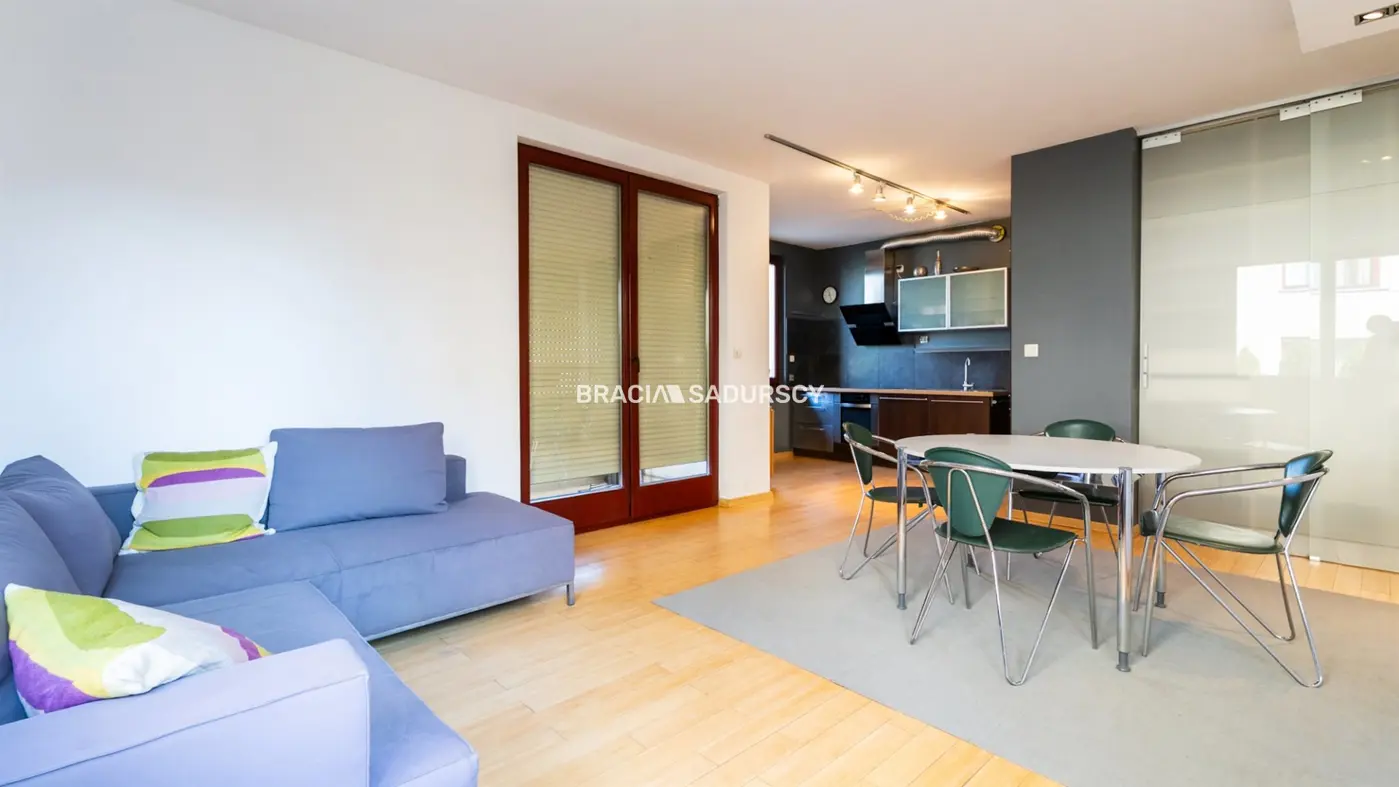 2 pok z dużym ogródkiem ul. Bobrzyńskiego