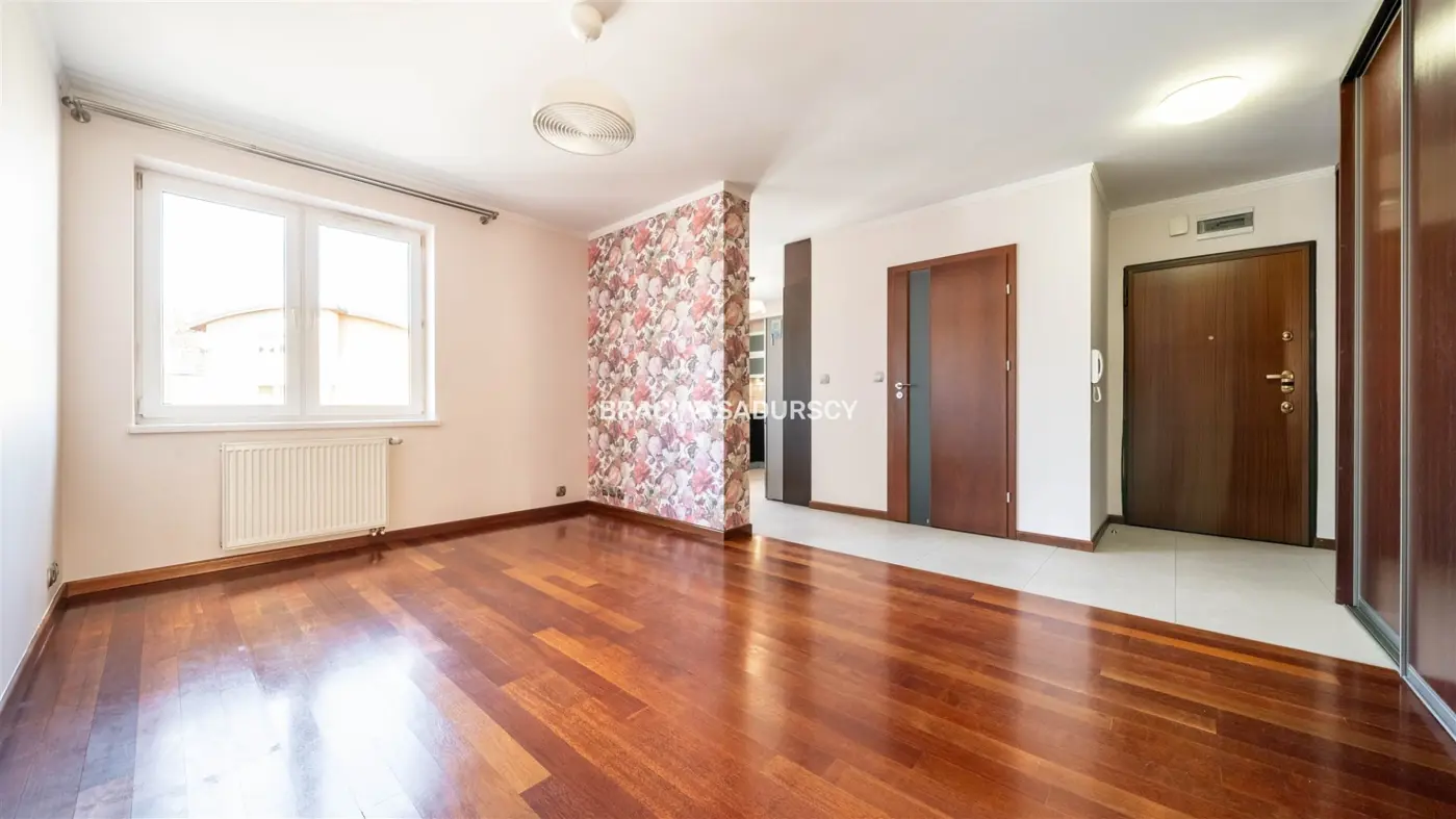 PRZESTRONNE, SŁONECZNE, ZADBANE 3-POKOJOWE