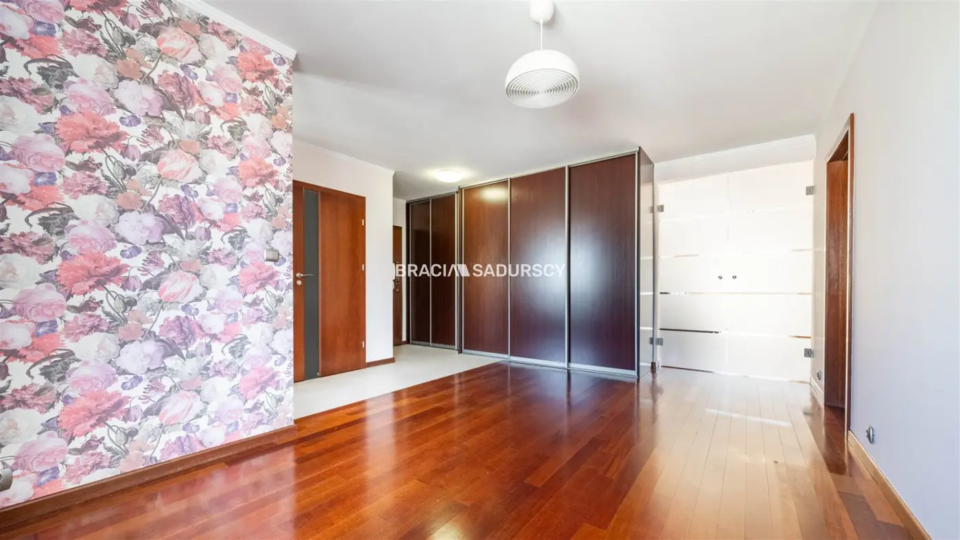 PRZESTRONNE, SŁONECZNE, ZADBANE 3-POKOJOWE