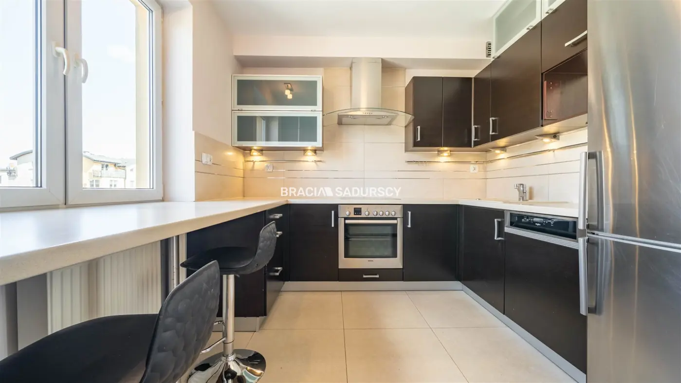 PRZESTRONNE, SŁONECZNE, ZADBANE 3-POKOJOWE