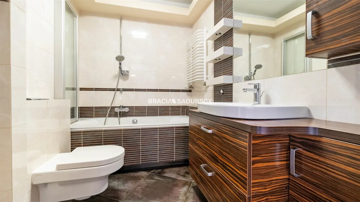 PRZESTRONNE, SŁONECZNE, ZADBANE 3-POKOJOWE