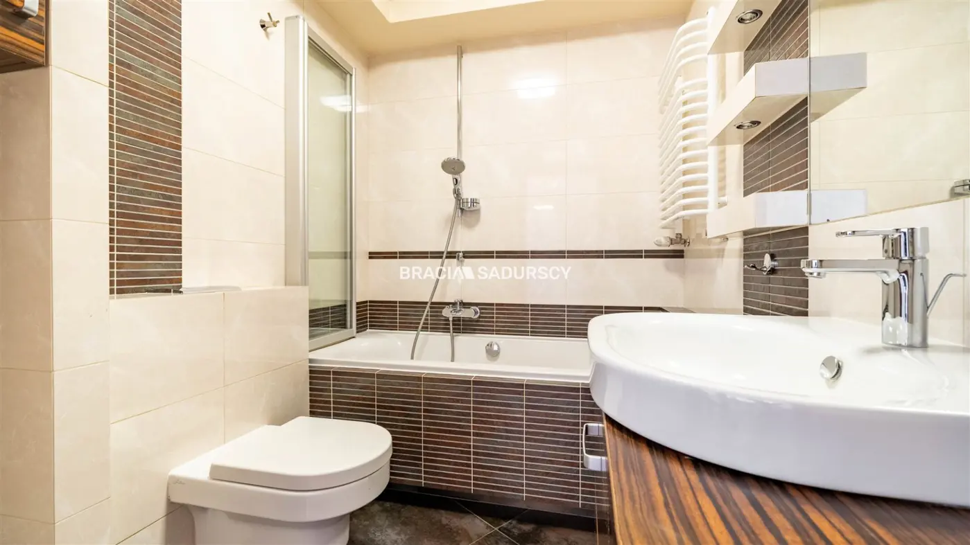 PRZESTRONNE, SŁONECZNE, ZADBANE 3-POKOJOWE