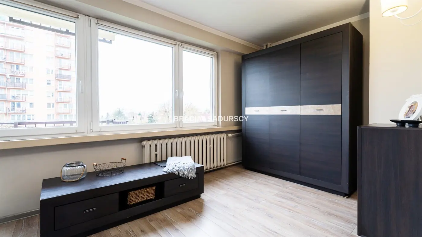 2 niezależne pokoje/Wola Duchacka/duzo światła