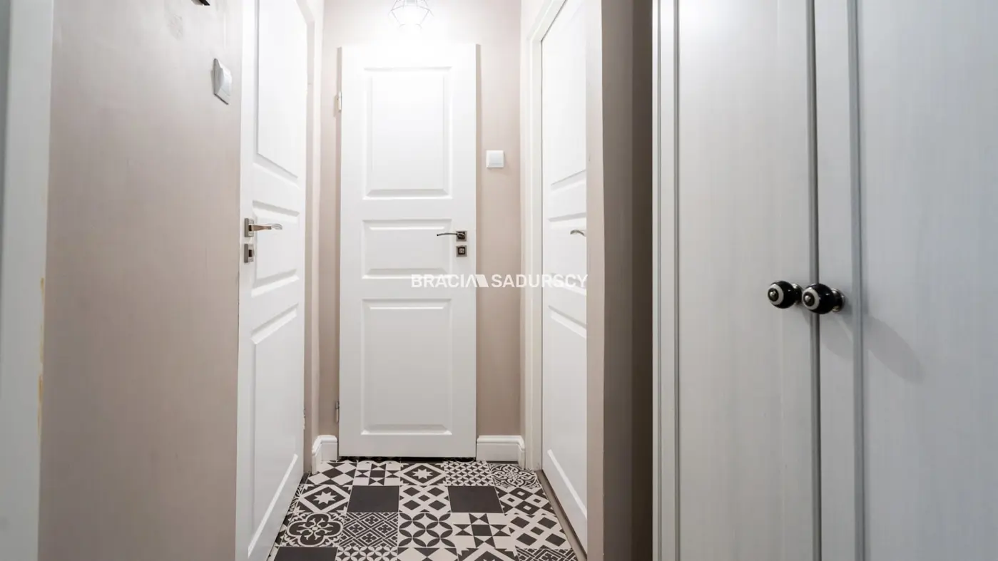 2 niezależne pokoje/Wola Duchacka/duzo światła