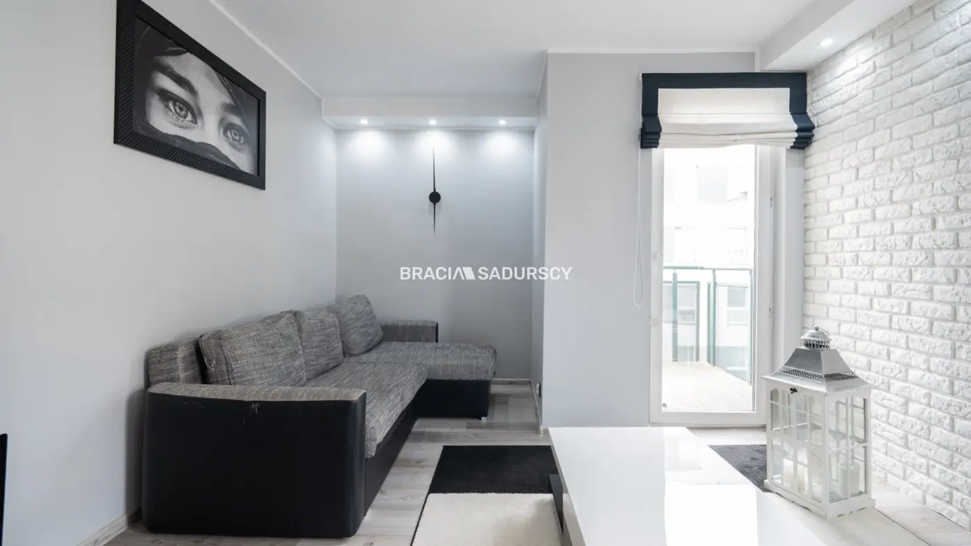 2 niezależne pokoje/garaż/kom.lok/Górka Narodowa