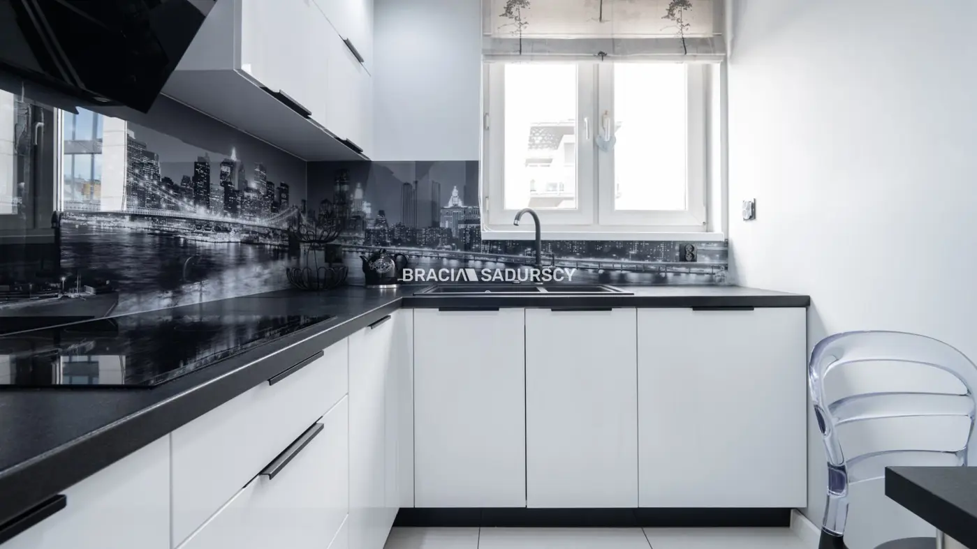 2 niezależne pokoje/garaż/kom.lok/Górka Narodowa