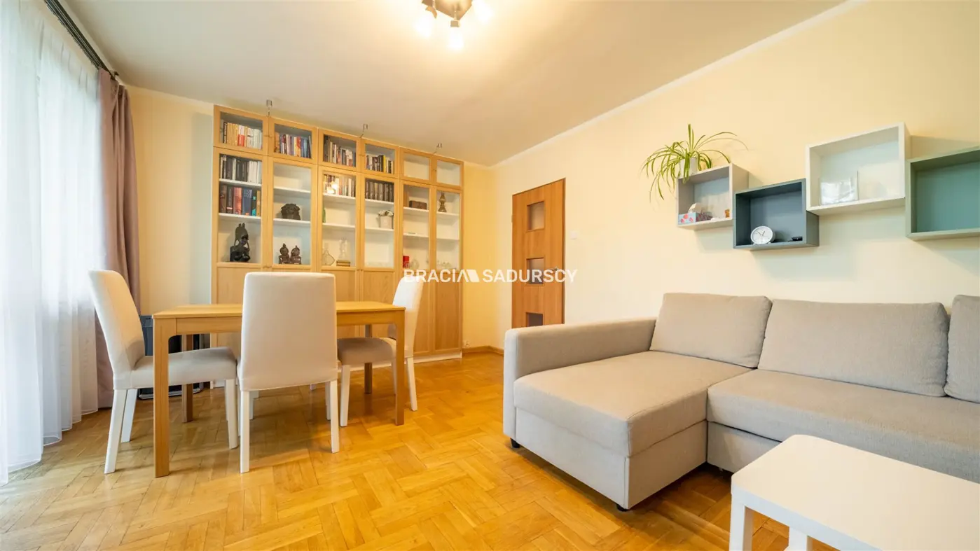 3-POKOJOWE W DOBREJ LOKALIZACJI I CENIE