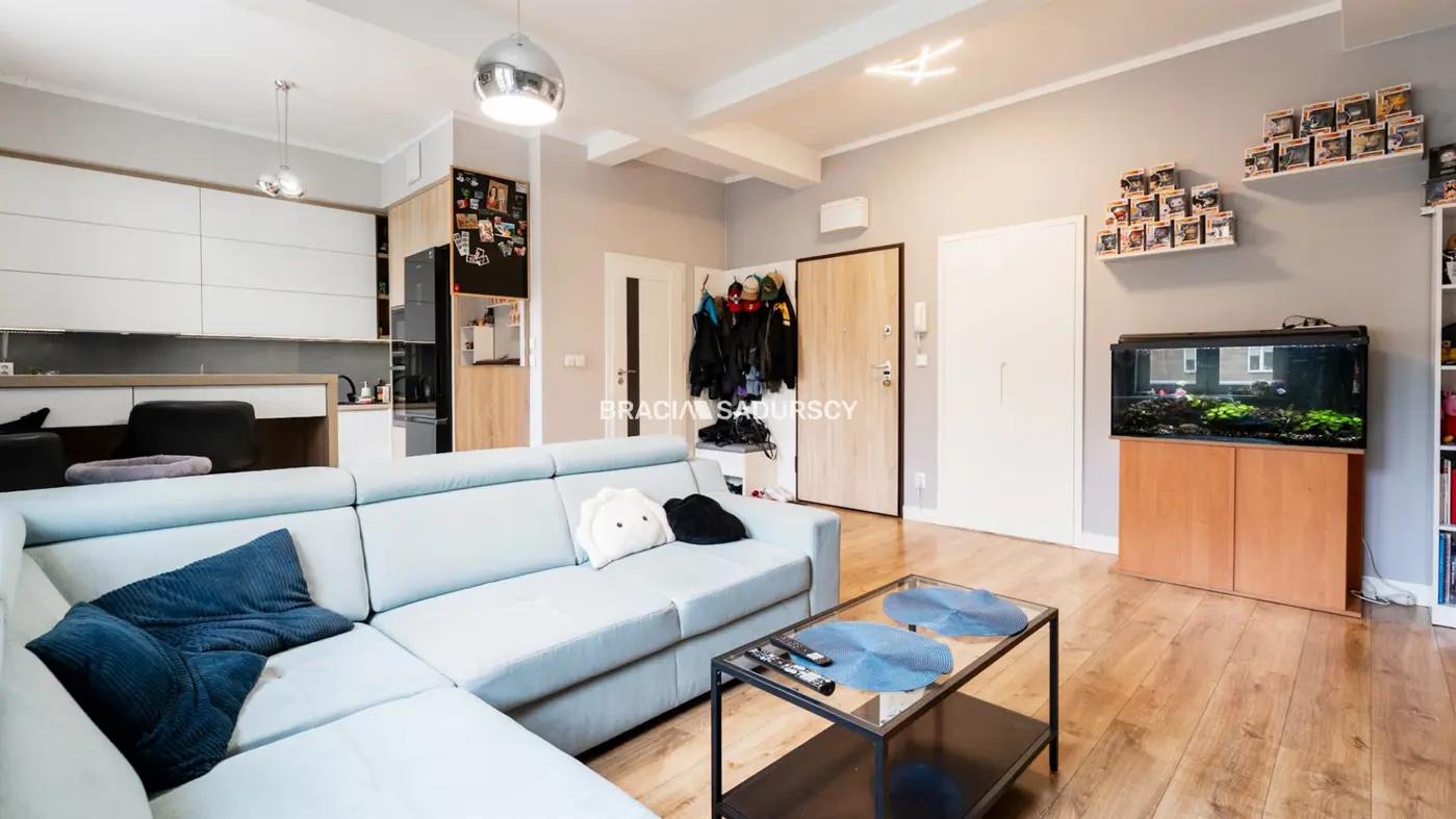 Bardzo ładne mieszkanie. Osiedle Stalowe.