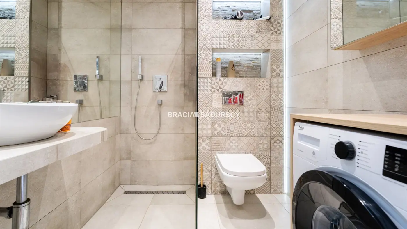 Bardzo ładne mieszkanie. Osiedle Stalowe.