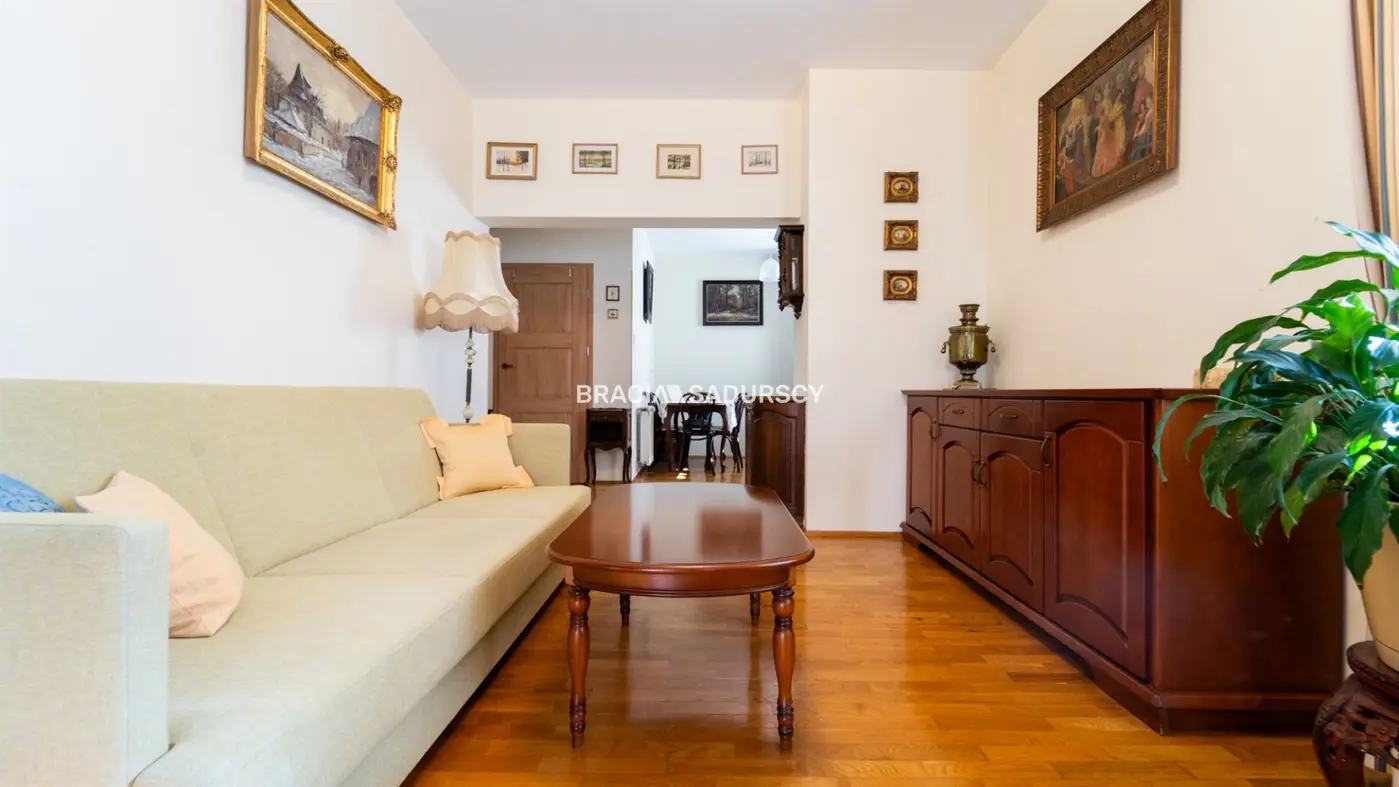 2pok 50m2 Prądnik Czerwony z 2 balkonami i garażem