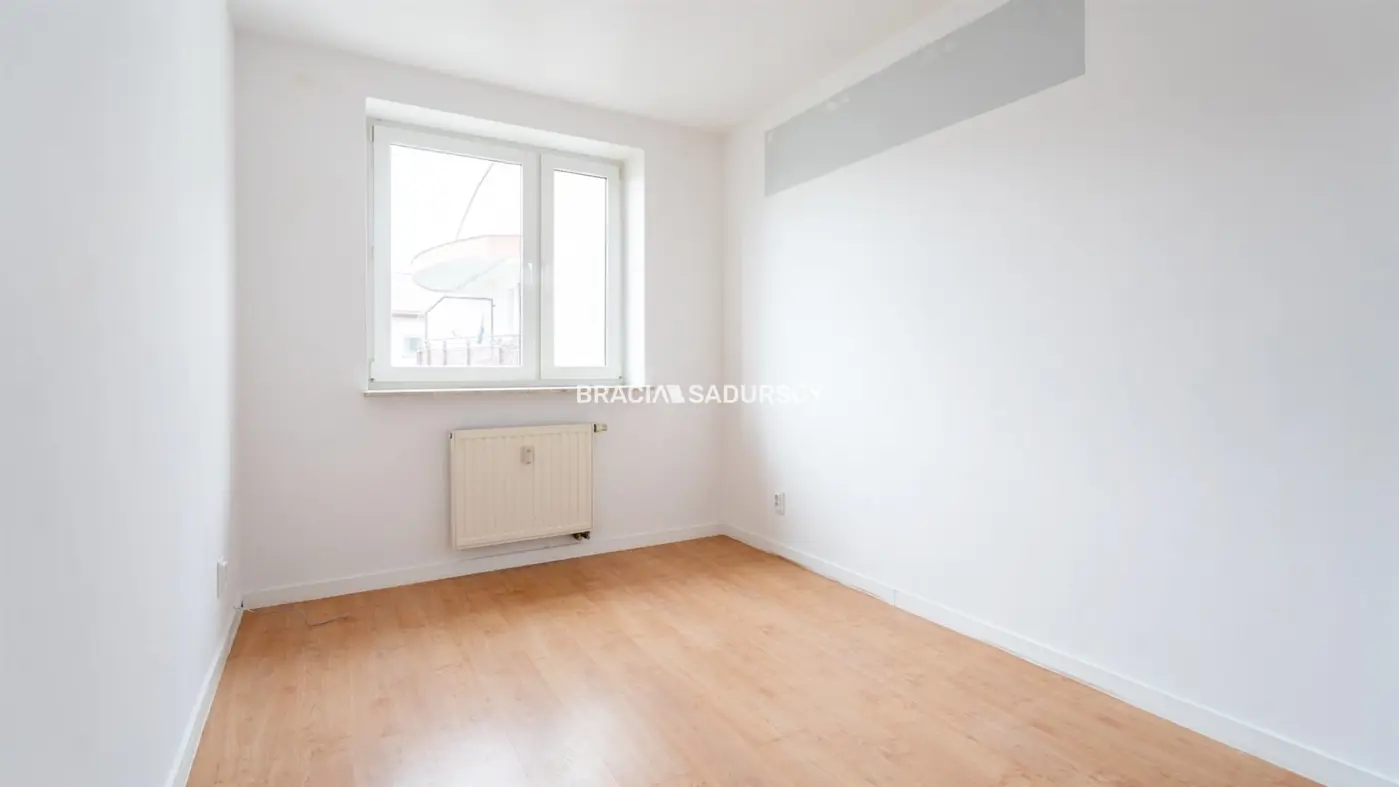 4-pok,Ruczaj,dobre połączenie,ustawne