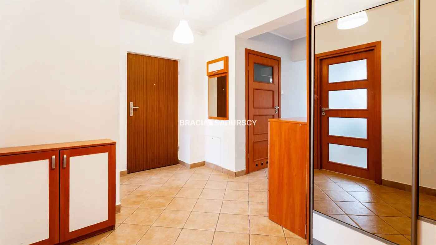 4-pok,Ruczaj,dobre połączenie,ustawne