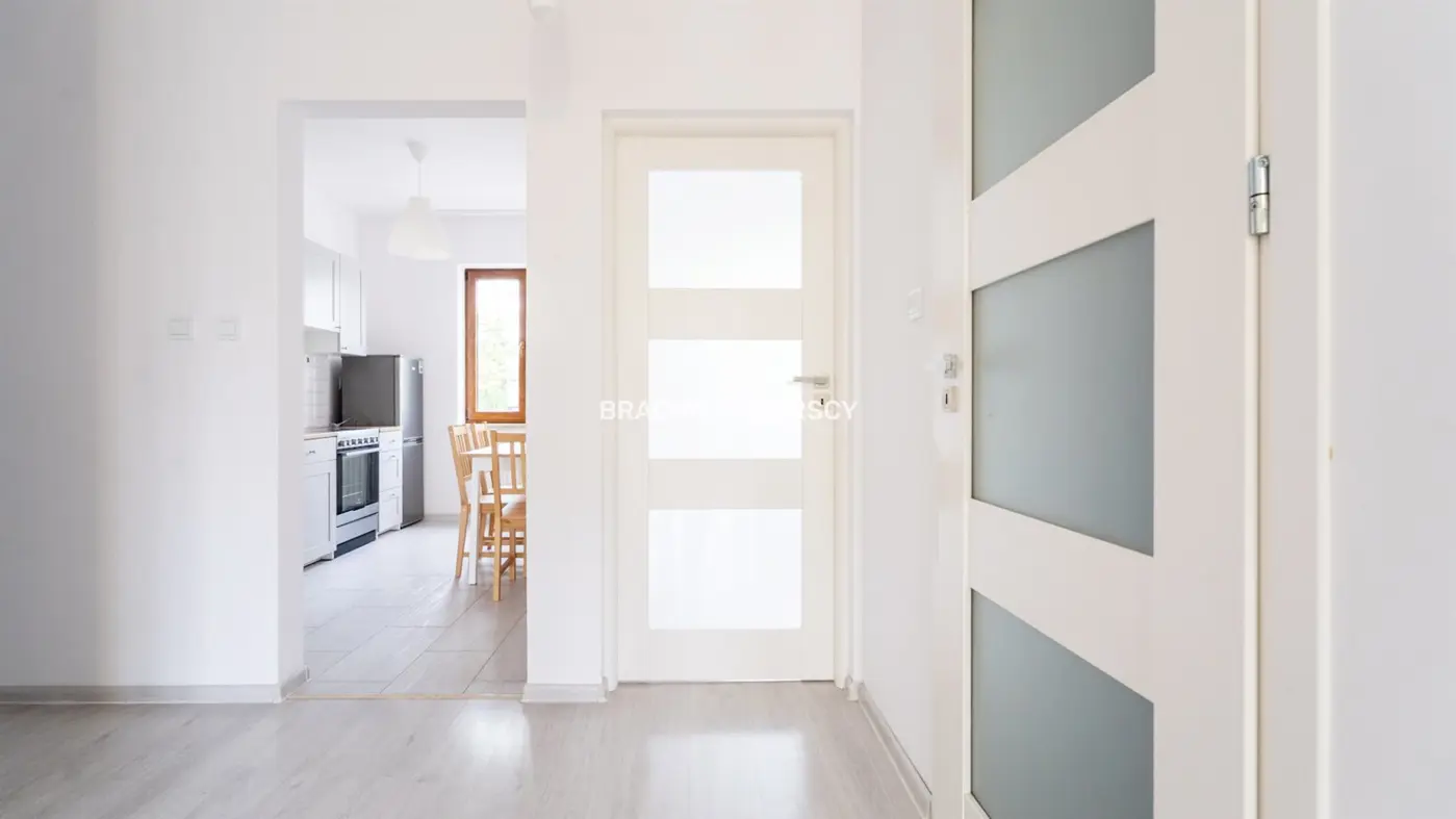 3 pok Kliny z dużym balkonem, zielone osiedle