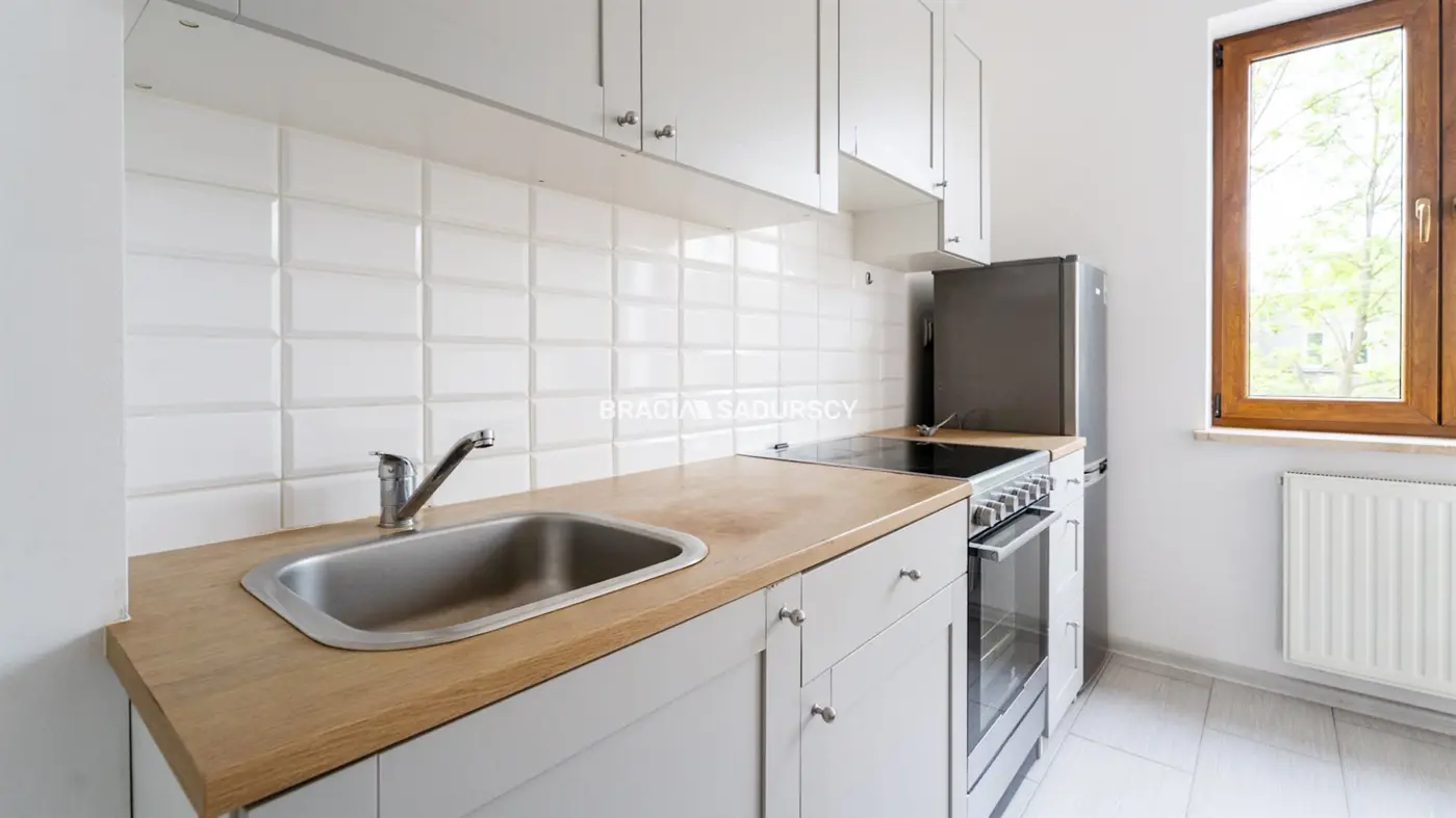 3 pok Kliny z dużym balkonem, zielone osiedle