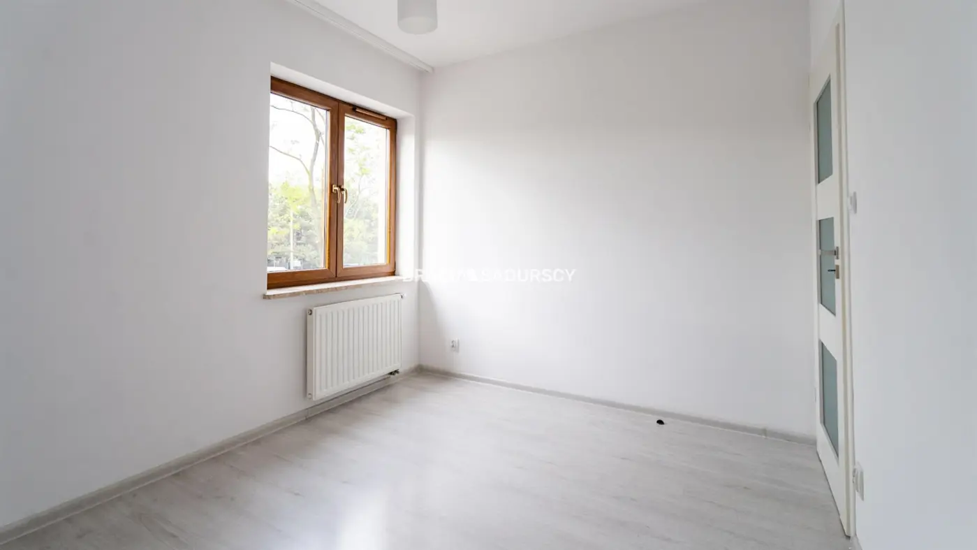 3 pok Kliny z dużym balkonem, zielone osiedle