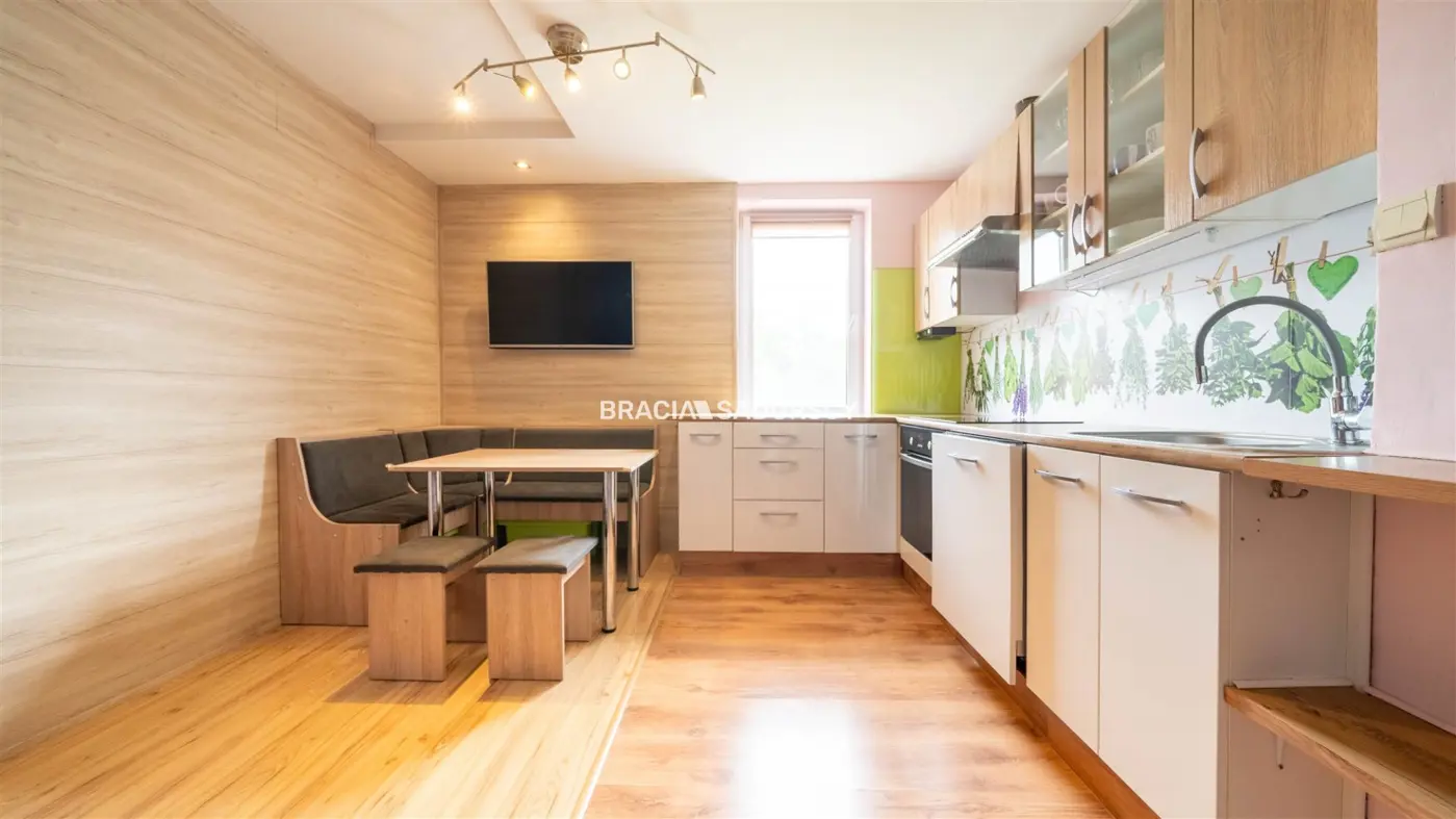 3-POKOJOWE, DWA BALKONY, ATRAKCYJNA LOKALIZACJA