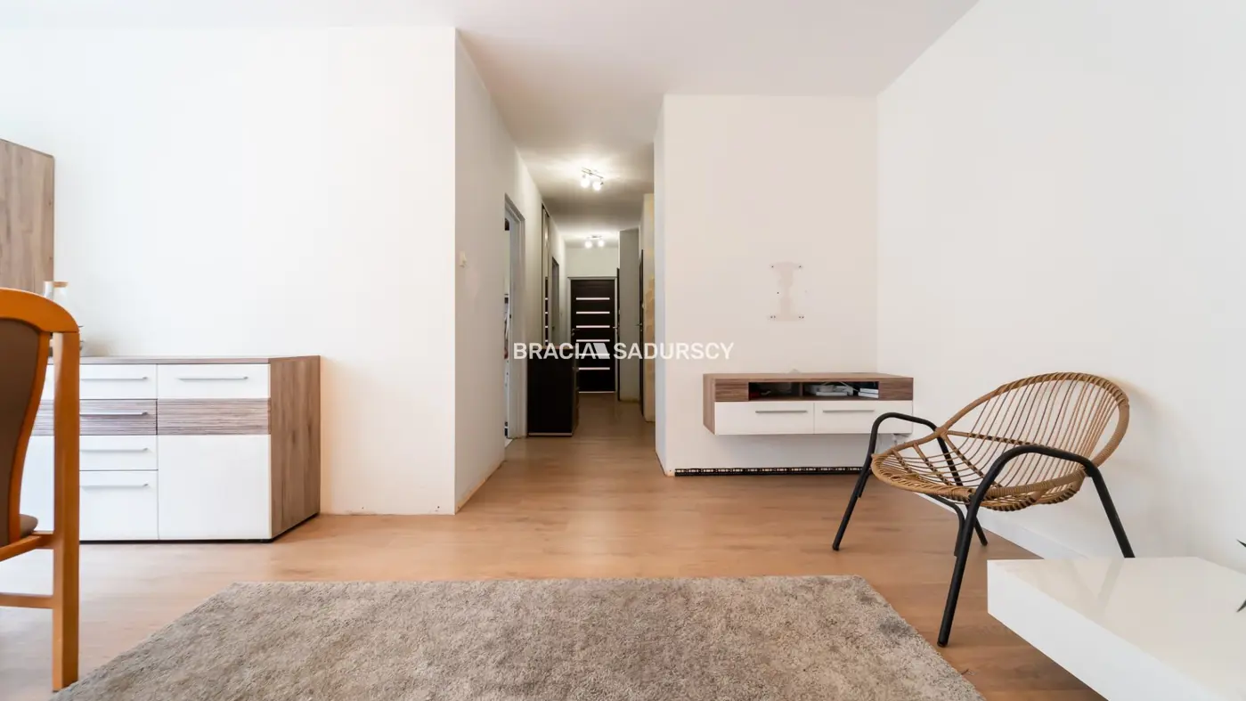 3 pok 65m2, 2 balkony Dębniki - Kliny