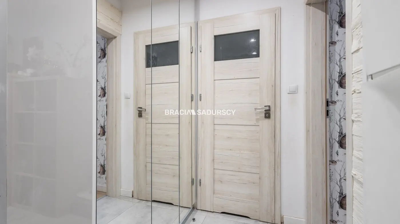 2-pok mieszkanie z ogródkiem na Dębskiego,2 m.park