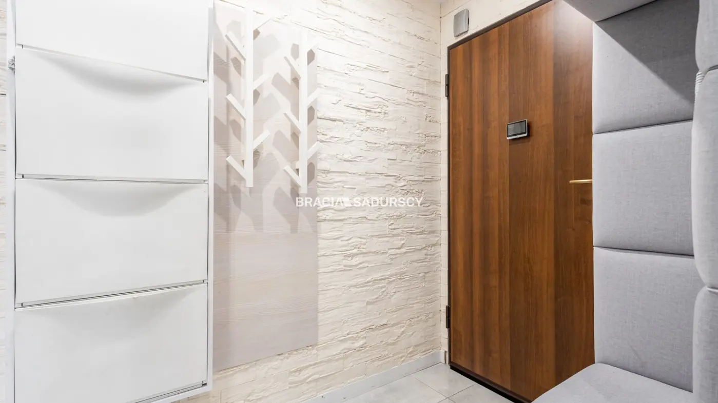 2-pok mieszkanie z ogródkiem na Dębskiego,2 m.park