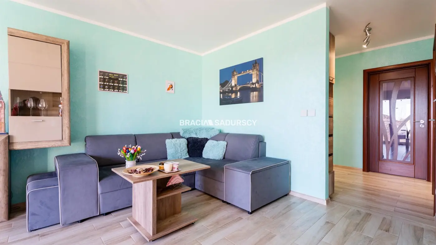 2 pok z dużym balkonem ul. Kordiana.