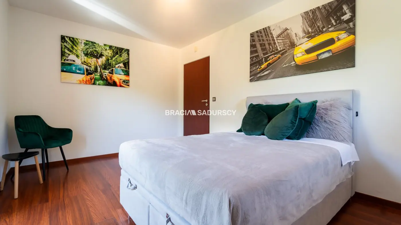 Wolnostojący 5 pokojowy dom w Libertowie.