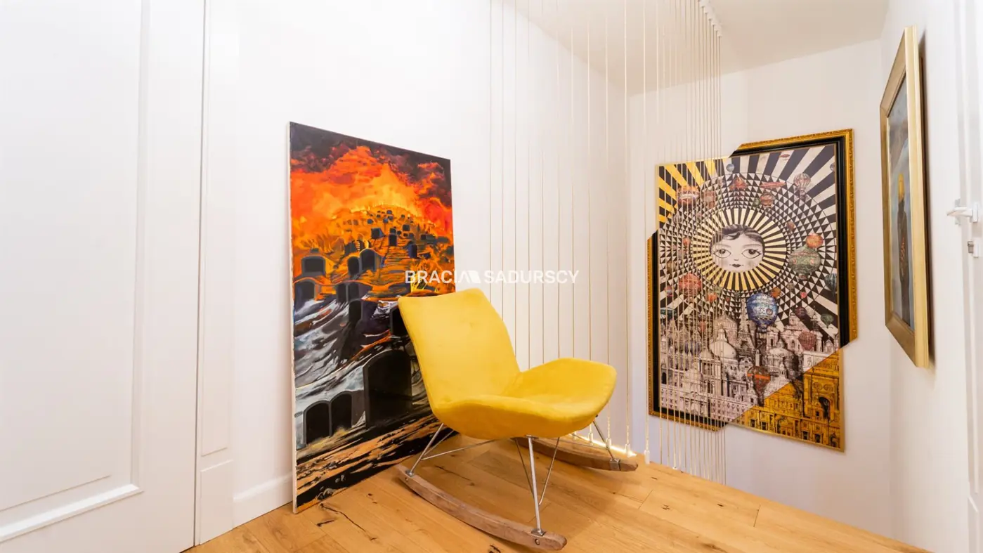 GUSTOWNY, ZADBANY DOM NA KAMERALNYM OSIEDLU