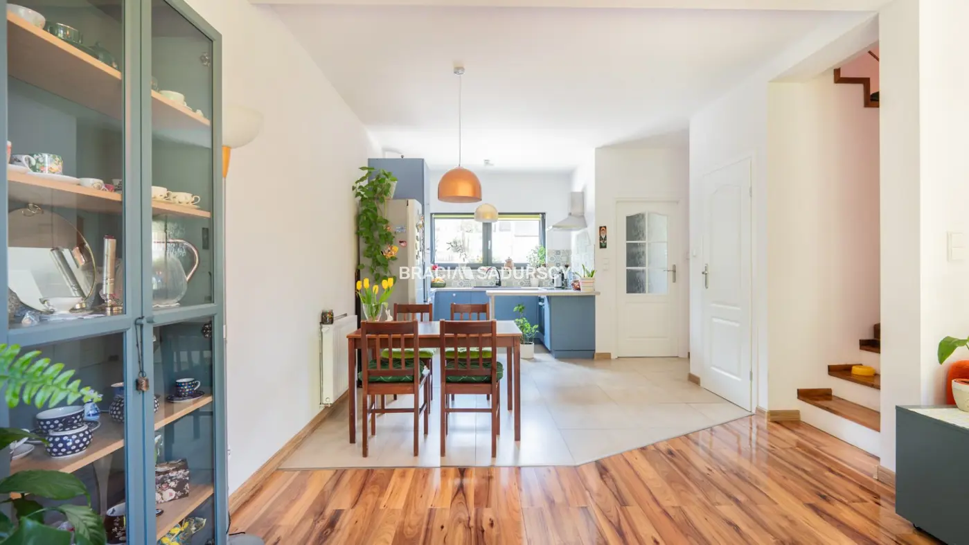 Sprzedam dom w zabudowie bliźniaczej,Zabierzów