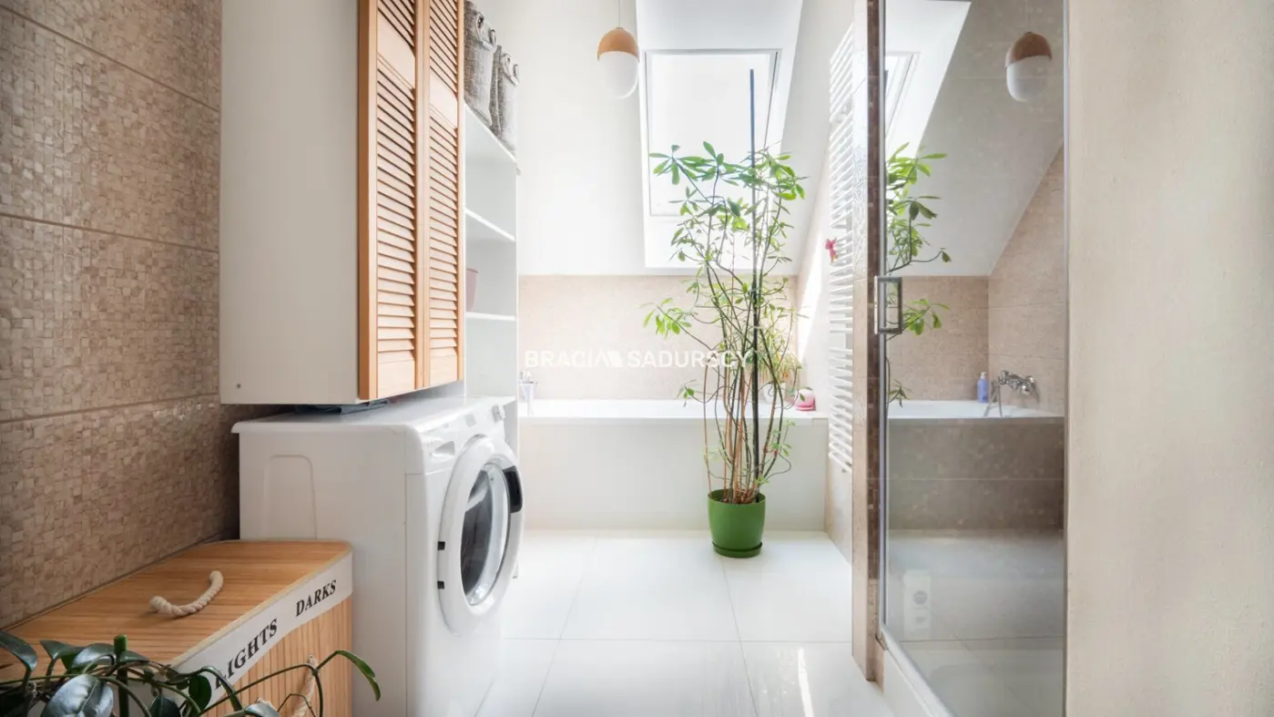 Sprzedam dom w zabudowie bliźniaczej,Zabierzów