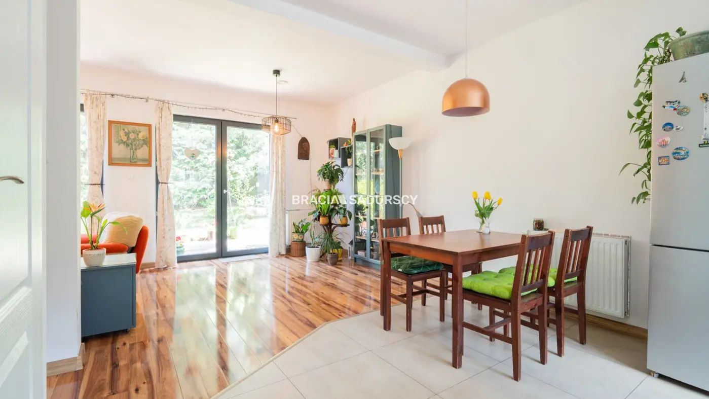 Sprzedam dom w zabudowie bliźniaczej,Zabierzów