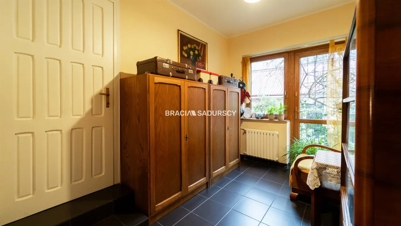 SPRZEDAM DOM W CETRUM KRAKOWA.