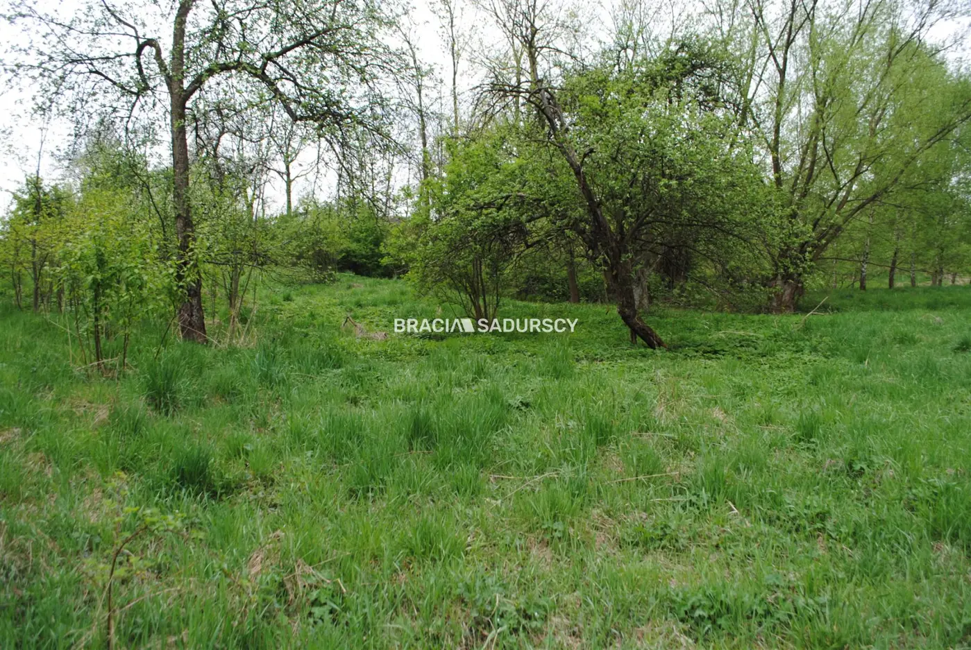 Działka budowlana,widokowa w Chobędzy gm.Gołcza