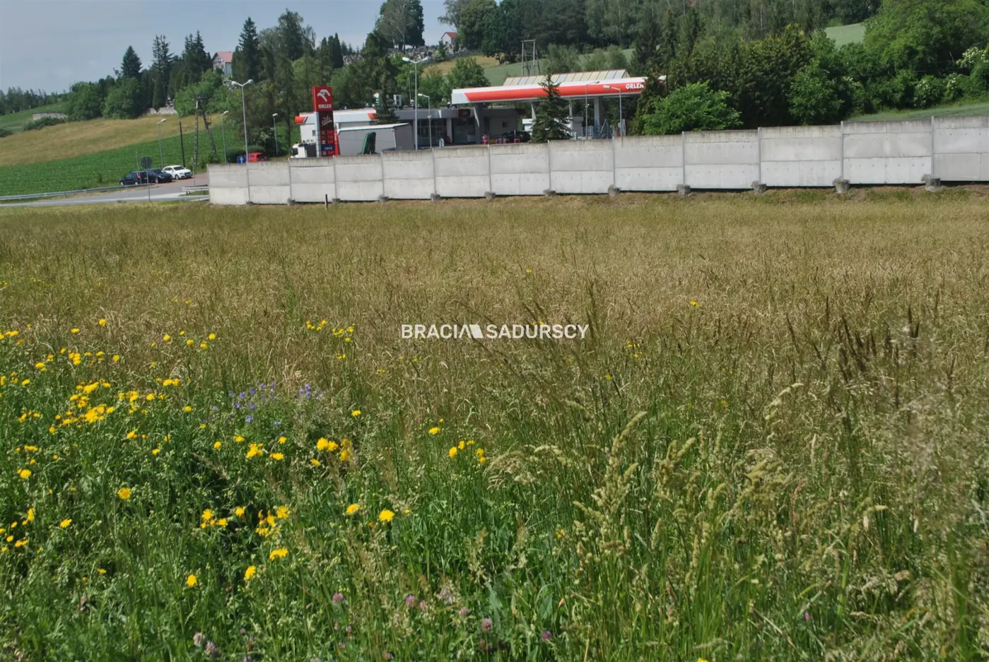 Duża działka usługowa w rejonie drogi nr 94