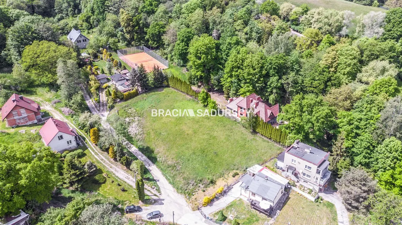 Działka przy ul. Poniedziałkowy Dół -Zwierzyniec