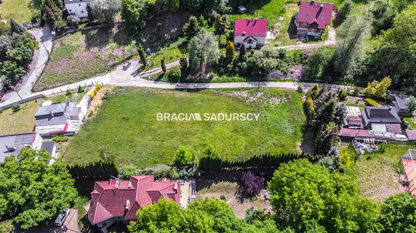 Działka przy ul. Poniedziałkowy Dół -Zwierzyniec