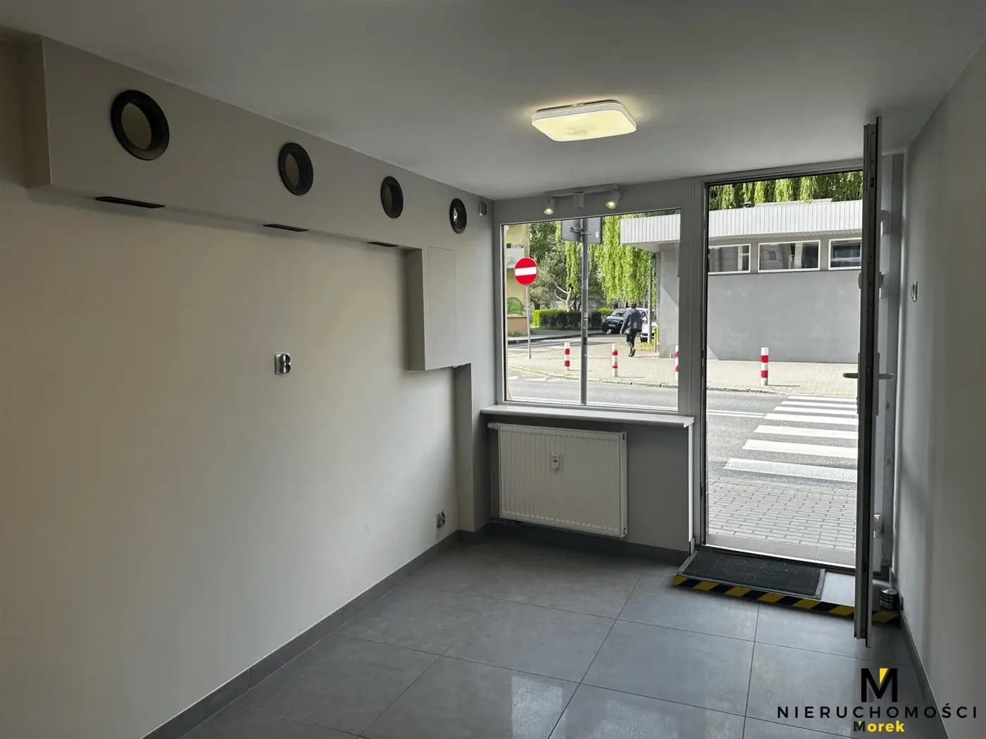 Lokal na wynajem, blisko kładki, Kołobrzeg.