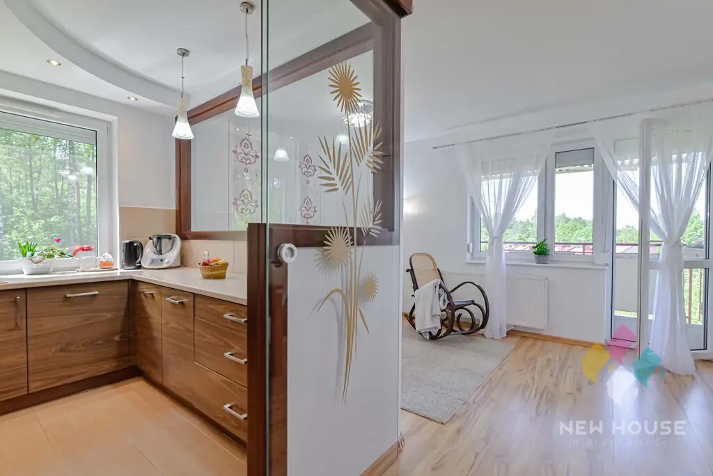 Słupy, dwupoziomowe mieszkanie, balkon, m.post.