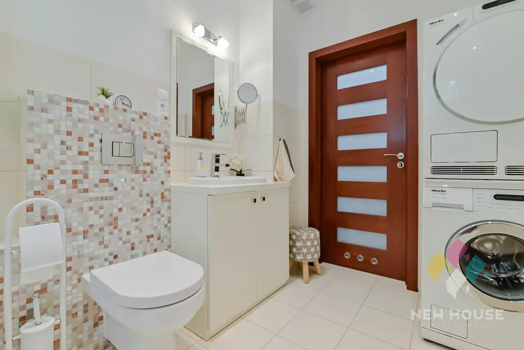 Słupy, dwupoziomowe mieszkanie, balkon, m.post.