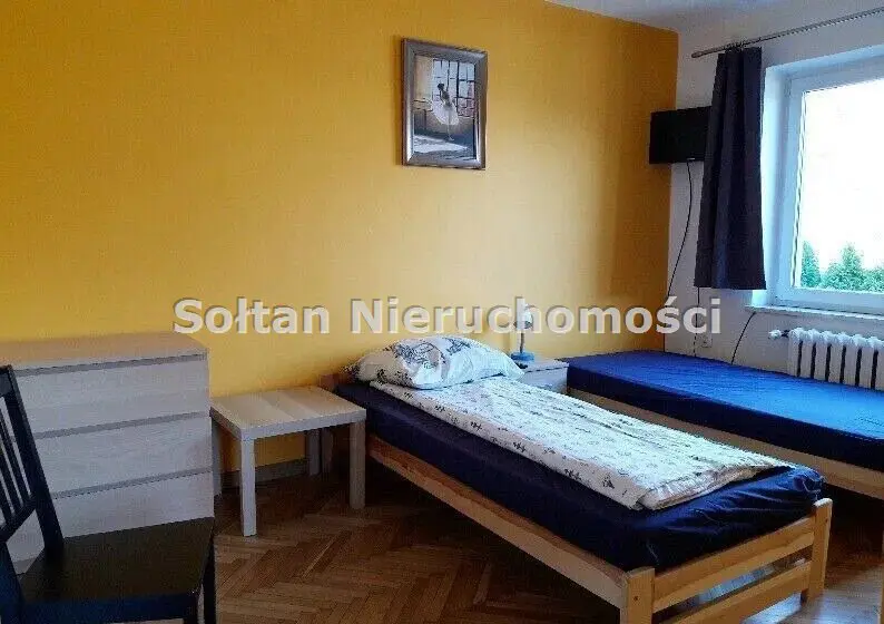 Dom, 17 pokoi 457 m² na sprzedaż - Warszawa