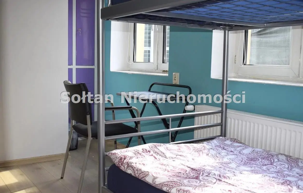 Dom, 17 pokoi 457 m² na sprzedaż - Warszawa