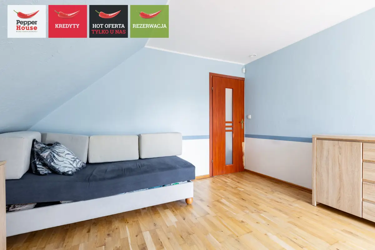 Dom z dużą działką oraz pięknym ogrodem