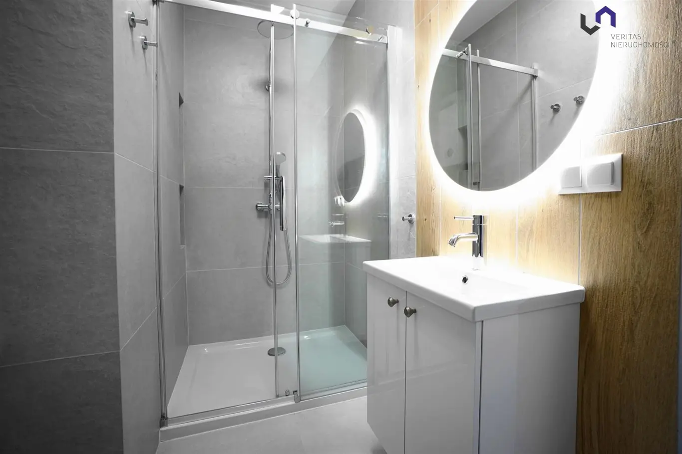 KATOWICE - PIOTROWICE