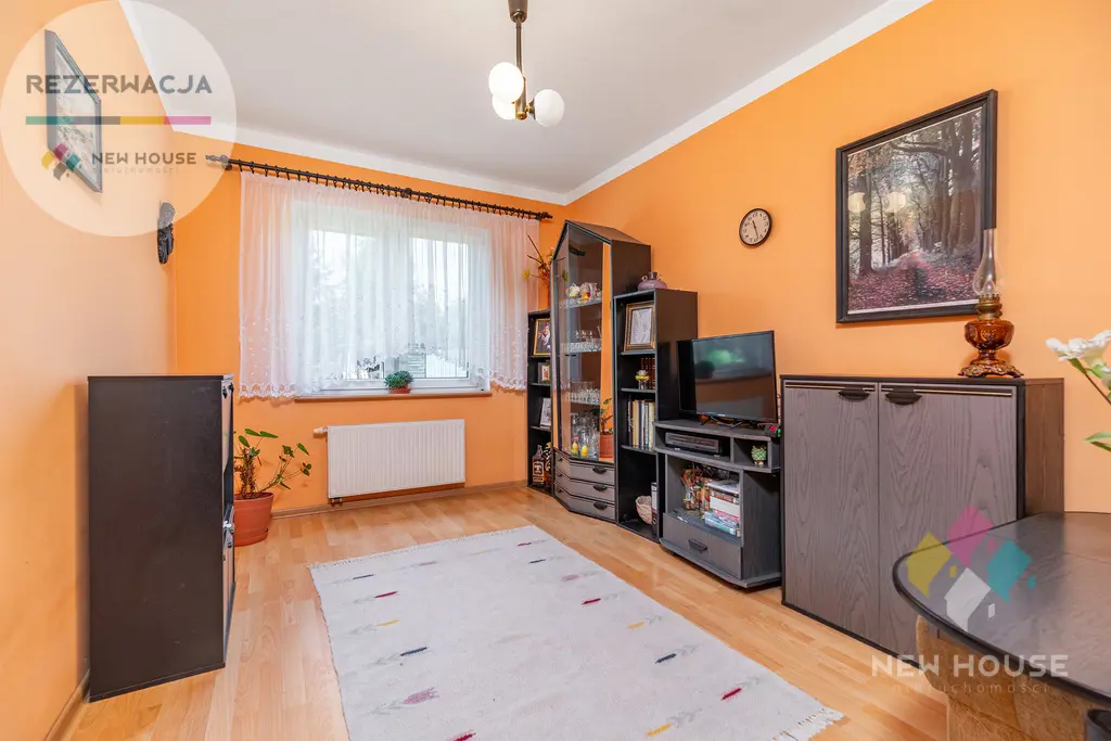 Dom jednorodzinny w Gadach z tarasem, ogrodem.