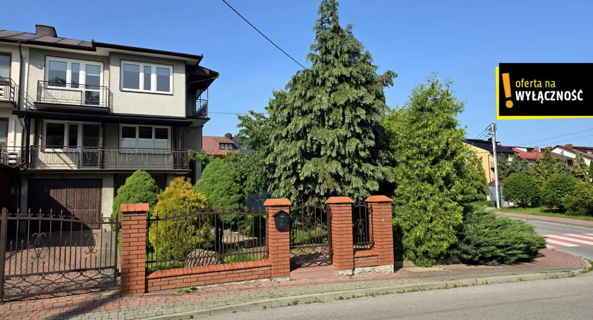 Miejski azyl - dom w Połańcu z tarasem i ogrodem